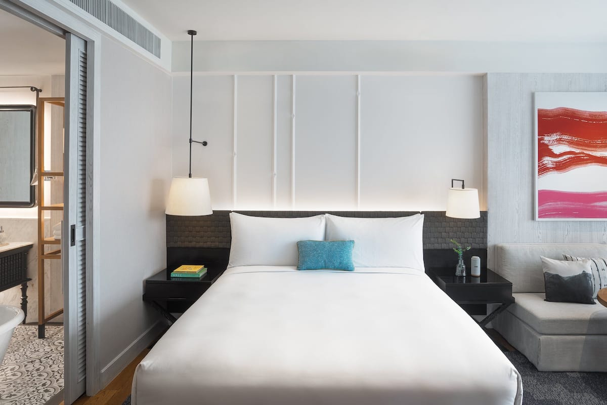 1 quarto, roupas de cama premium, edredons de pluma