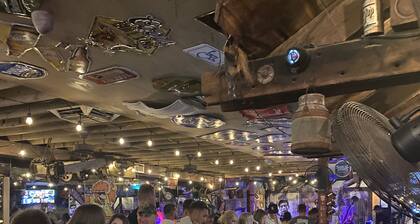 Mountain View Bungalows Under the Stars-Unit A Mars