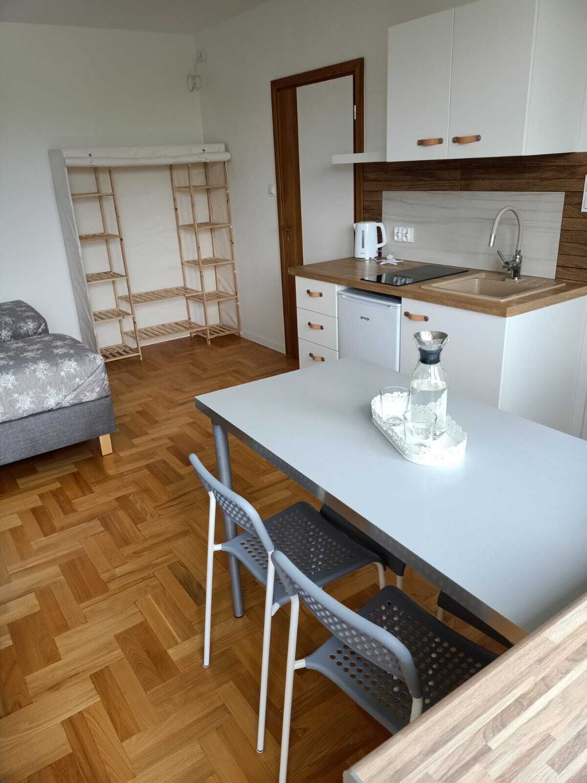 廚房用具/餐具/器皿