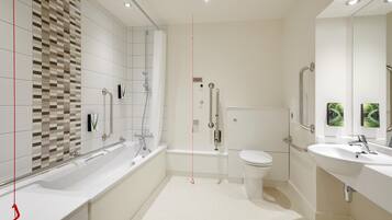 Doppia Standard, vasca accessibile in sedia a rotelle | Bagno