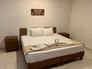 Egyptian cotton sheets, premium bedding, pillow-top beds - AKBAL Playa - Beach Zone (Playa del Carmen)