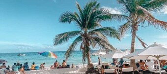 AKBAL Playa - Beach Zone