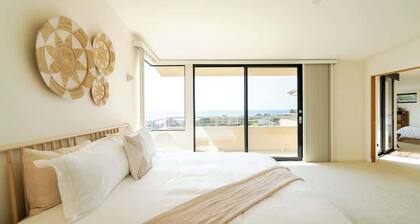 Stunning 5BR Terrace Home | Incredible Ocean Views