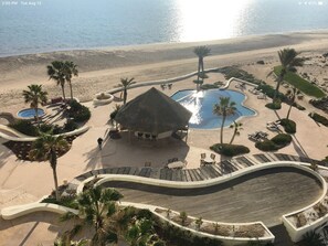 Outdoor pool - Unsurpassed ocean views - 11th floor Tessoro 1102 (Puerto Peñasco)