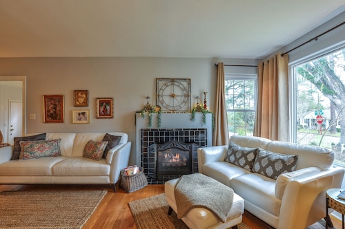 Designer's Exclusive at Pine Hill Gardens