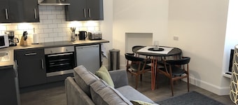 City Apartment - No.2 May Court