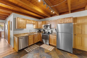 Apartment (2 Bedrooms) | Exterior - Treehouse #107, Building G by Summit County Mountain Retreats (Silverthorne)