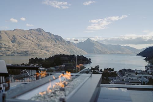 Eagles Nest | Lake view