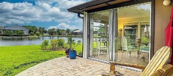 Minutes to the beach or down town