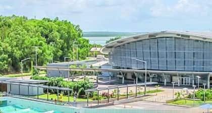 Urban Haven ~ Boutique 1BR Apt Near Parap Markets