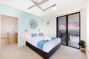 3 bedrooms, desk, iron/ironing board, travel cot