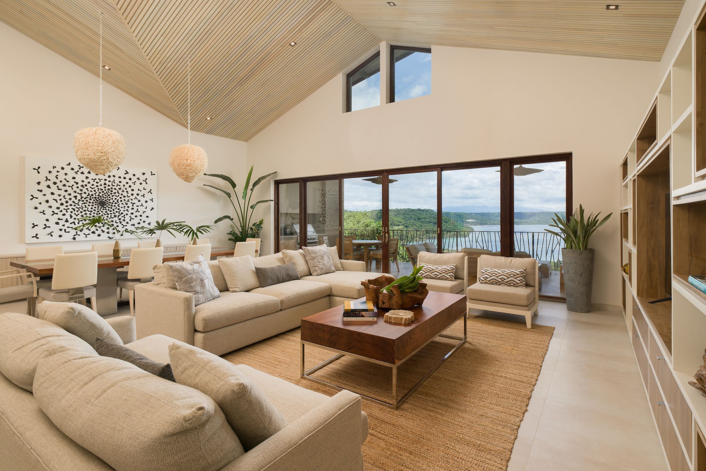 Smart-TV, Tischtennisplatte, Arbeitsbereiche, Drucker