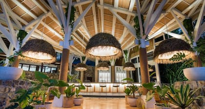 Villa Mila superb Penthouse /Four Seasons Passes concierge + Peninsula Papagayo!