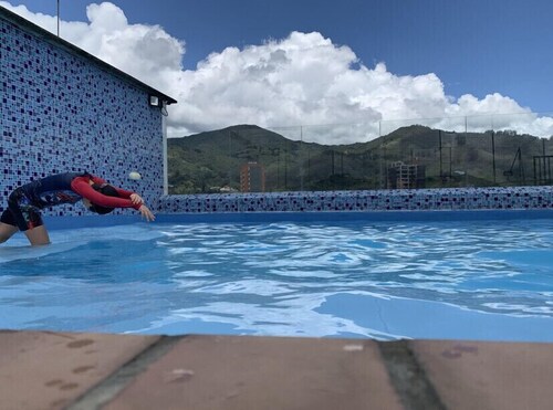 SB1326. Apartment Sabaneta, central, beautiful view of the mountains and the city