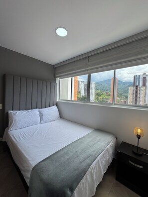 2 camere, una scrivania, ferro/asse da stiro, Wi-Fi gratuito