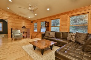 Smart TV, fireplace - The Ellijay Lodge | Ellijay, GA (Ellijay)