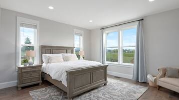 5 bedrooms, iron/ironing board, free WiFi, bed sheets