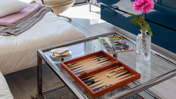 4 sovrum, vÀrdeförvaringsskÄp pÄ rummet och strykjÀrn/strykbrÀda