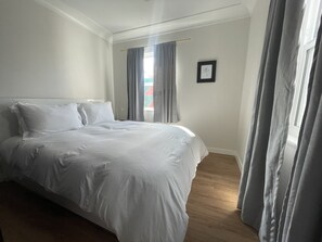 1 soveværelse, skrivebord, strygejern/strygebræt, gratis Wi-Fi