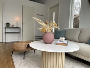 Fireplace - ☀Relax Lake Oasis | ♛Jacuzzi | View | Private Pier (Stockholms län)