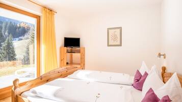 2 habitaciones, wifi gratis y ropa de cama