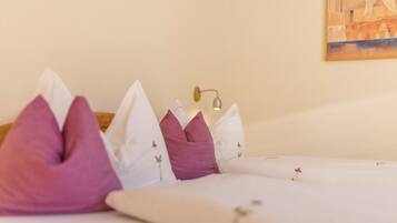 2 habitaciones, wifi gratis y ropa de cama