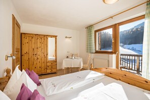 2 habitaciones, wifi gratis y ropa de cama 