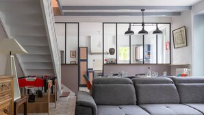 Living area - THE BIG HOUSE (Combrit)