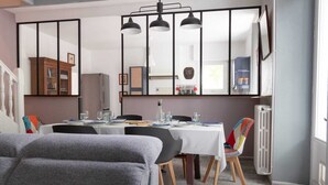 Dining - THE BIG HOUSE (Combrit)