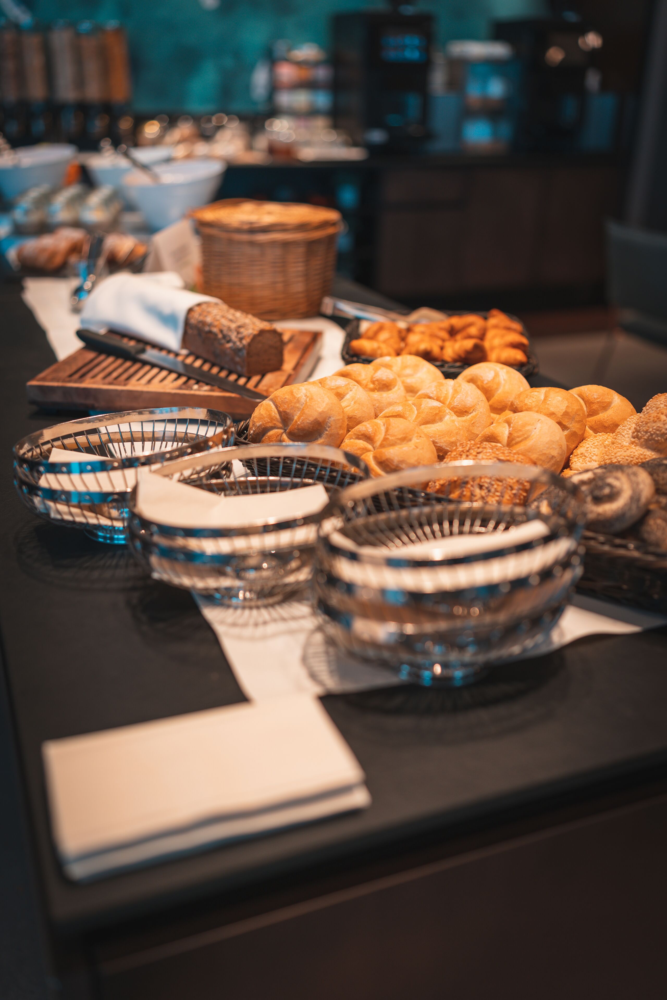 Daily buffet breakfast for a fee