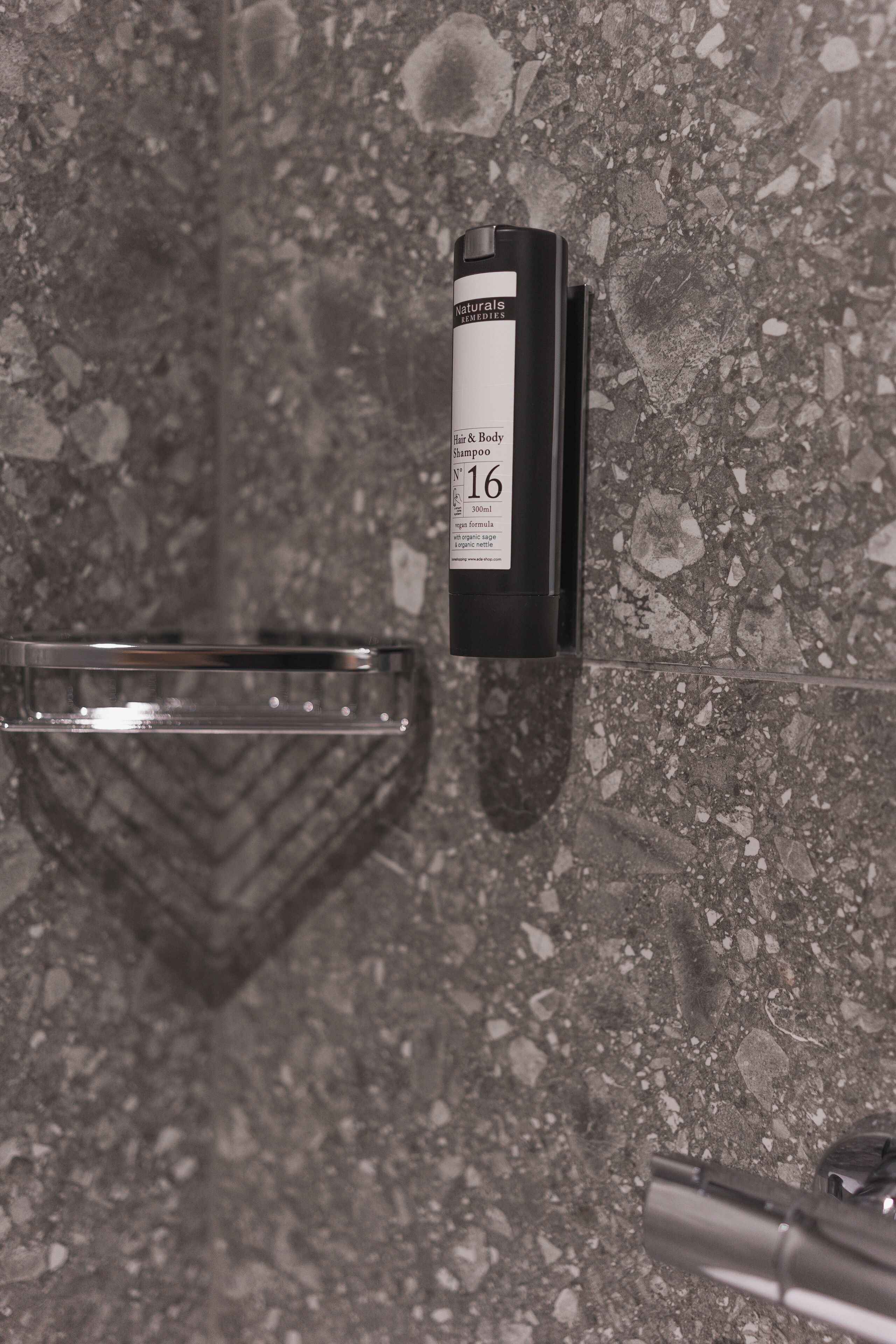 1 bedroom, in-room safe, desk, blackout curtains