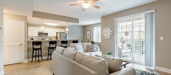 Overlook Downtown GVL!