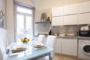 Dining - Liberty House (Roma)
