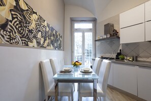 Dining - Liberty House (Roma)