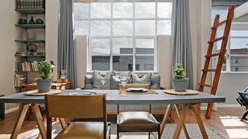 Apartment (1 Bedroom) | Interior