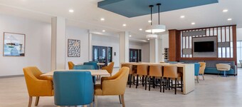 Comfort Suites Cottage Grove – Madison