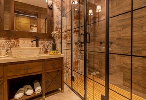 Minibar, in-room safe, desk, blackout drapes