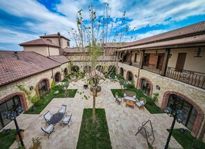 Courtyard - Bengodi Boutique Hotel (Eceabat)
