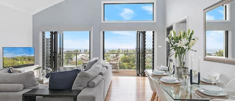 Fernseher, Netflix, Streaming-Dienste