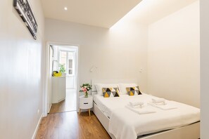 1 bedroom, iron/ironing board, free WiFi, bed sheets - Rome As You Feel - Vacche Apt. in Navona (Rome)