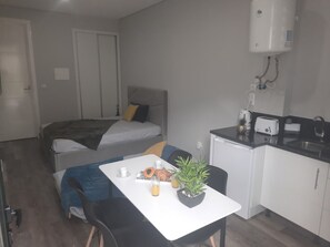 1 Schlafzimmer, kostenloses WLAN, Bettwäsche