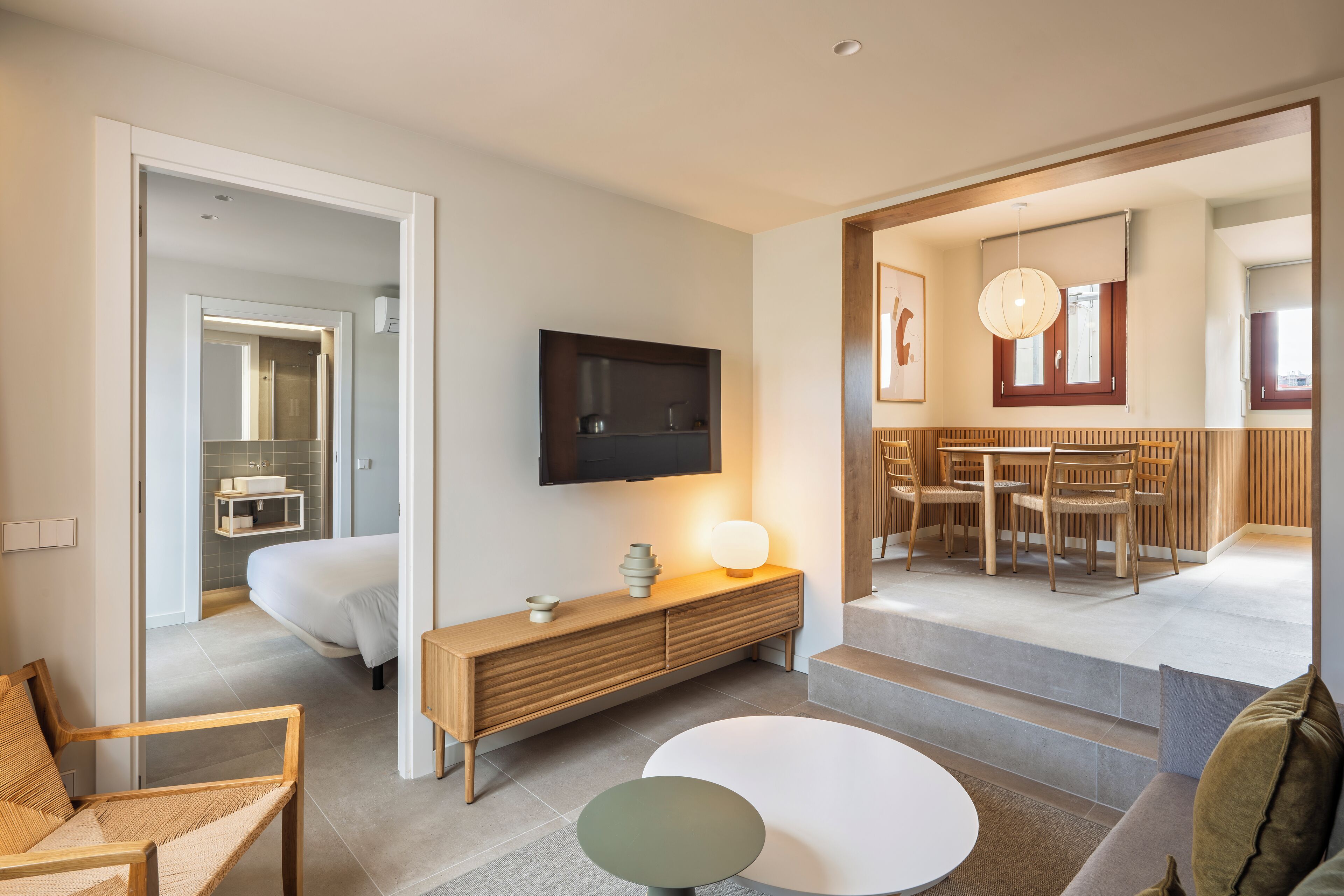 Apartment, 1 Bedroom | Living area | 37-inch flat-screen TV with satellite channels