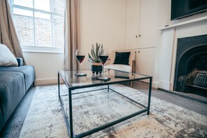 Interior - Stylish city centre hideaway (Canterbury)