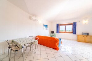 40-Zoll-Flachbildfernseher mit Kabelempfang, Fernseher