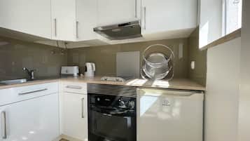 Fridge, microwave, oven, electric kettle