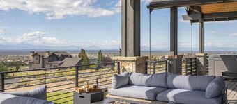 Firepit, Hot Tub & Scenic Views | Pioneer at Brasada Ranch Resort by AvantStay
