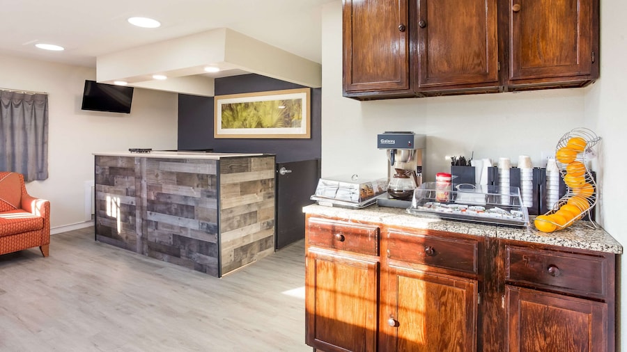 Rodeway Inn Berryville