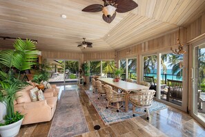 Dining - PRIVATE ESTATE ON PINK SAND BCH WITH PRIVATE POOL, WALK TO REST./BAR. (Governors Harbour)