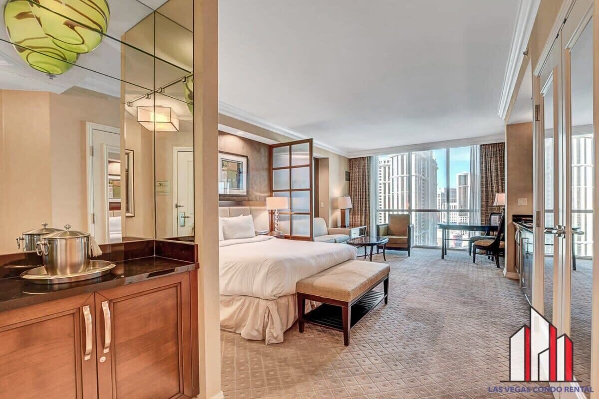 Caja de seguridad en la habitación y escritorio 