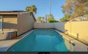 Pool - Modern 3BR Resort w/ Private Pool & Putting Green (Scottsdale)